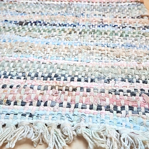 Set of two pastel hand made rag rug placemats. - Picture 3 of 5